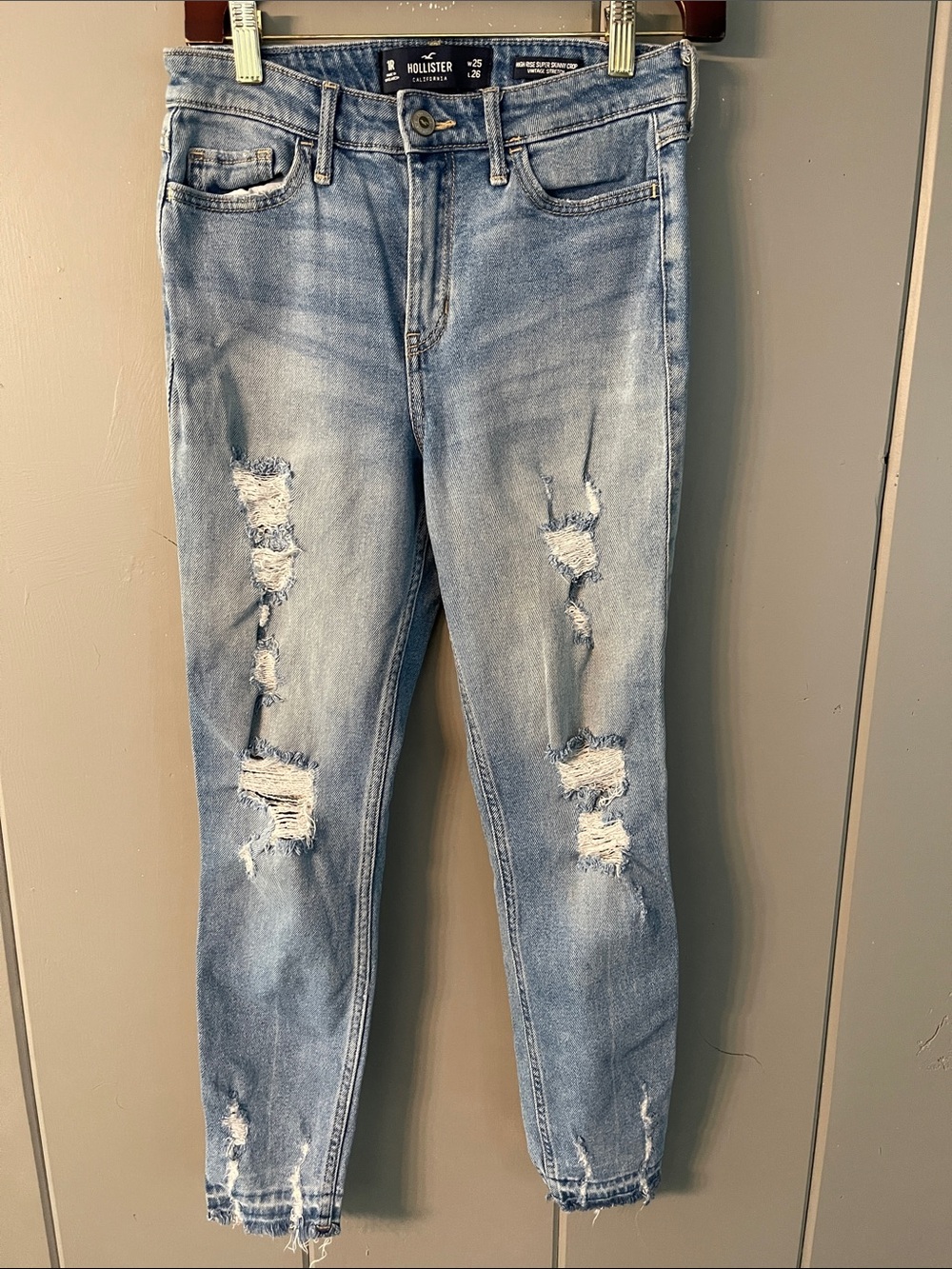 Hollister Jeans Distressed Destroyed Grunge Punk Hobo Festival Indie Sleaze Boho